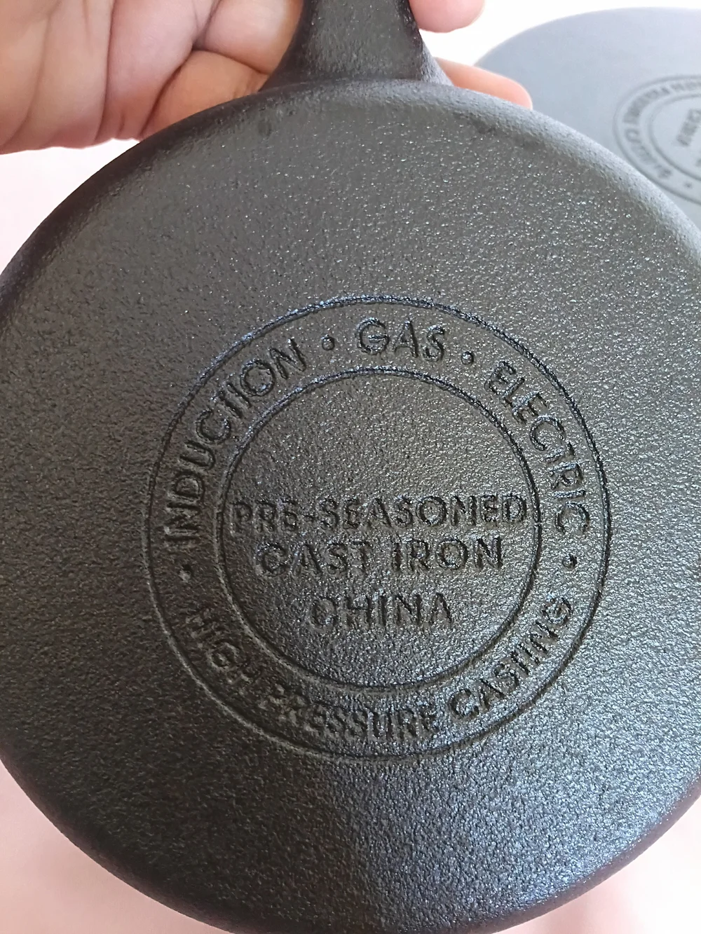 Pre-Seasoned Black Cast Iron Skillets - Set of 2
